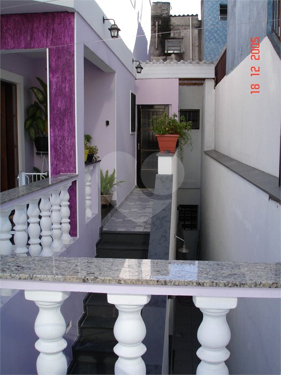 Casa à venda com 4 quartos, sendo 1 suíte, em Vila Paulicéia, São Paulo, SP