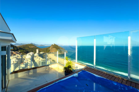 Cobertura à venda com 2 suítes em Leme, Rio de Janeiro, RJ