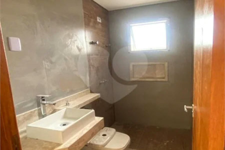 Linda casa nova á venda Jardim dos Sabias, 2 dormitorios um suite, uma vaga. 129m² de construção.