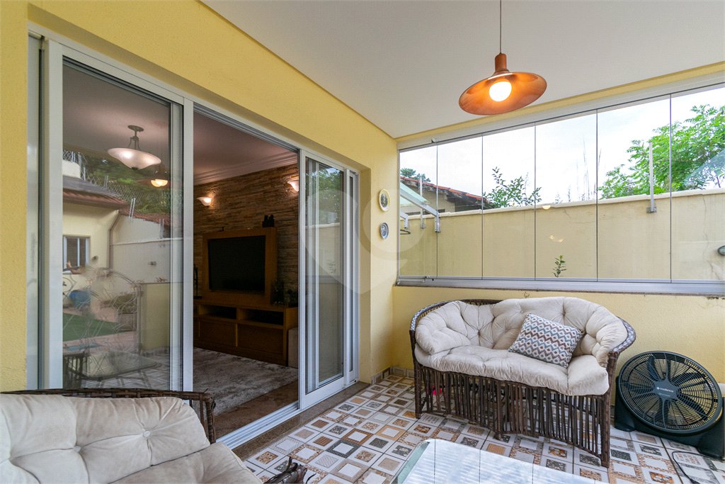 Casa à venda com 3 quartos, sendo 1 suíte,  em Vila Cordeiro, São Paulo, SP