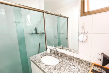 Apartamento à venda com 3 suítes em Santa Teresinha, São Paulo, SP