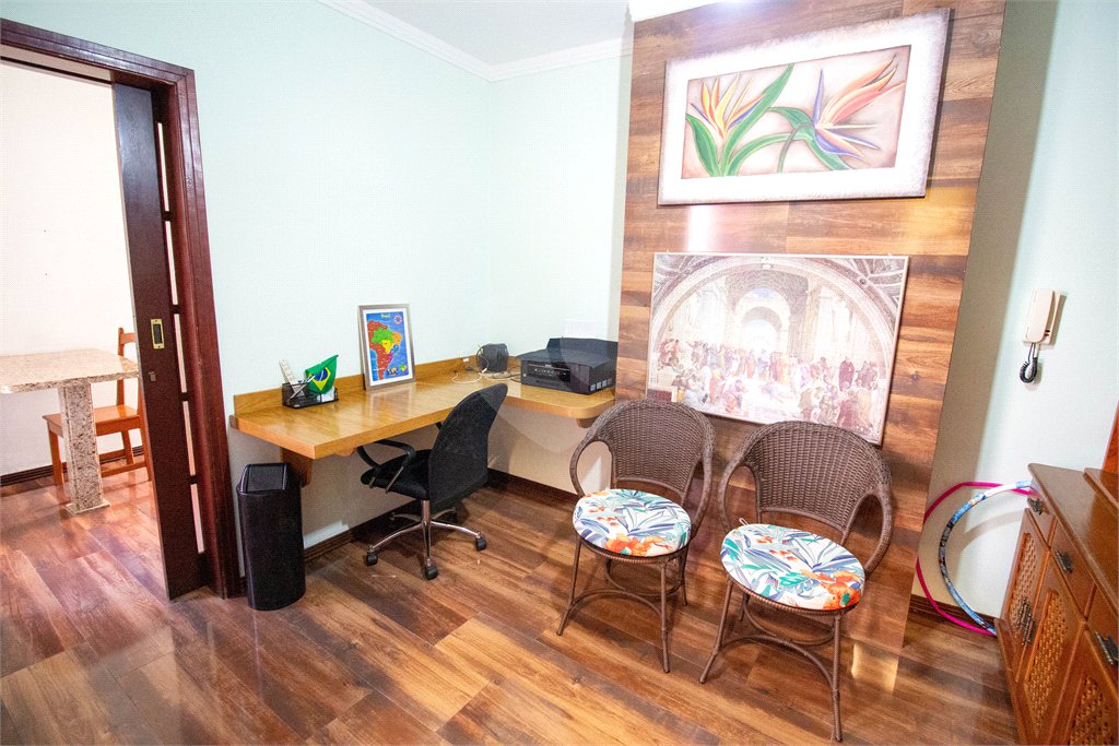 Casa à venda ou para alugar com 4 quartos, sendo 1 suíte, no Centro, São Roque, SP