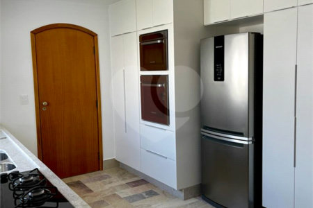 Apartamento à venda com 4 quartos, sendo 2 suítes, em Vila Andrade, São Paulo, SP
