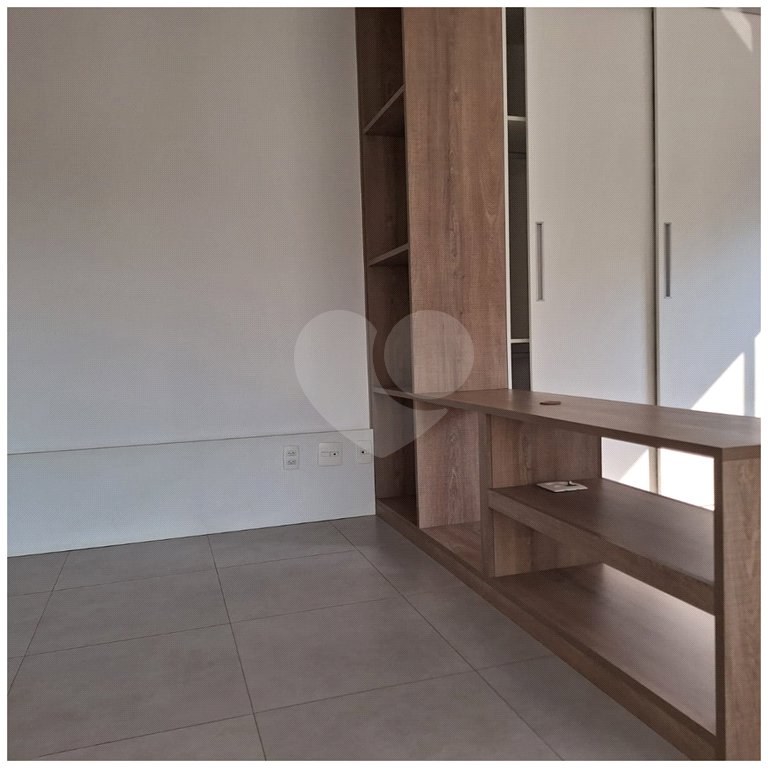Excelente studio à venda, 45 m², novo, apresentando armários planejados, ar-condicionado e lazer total