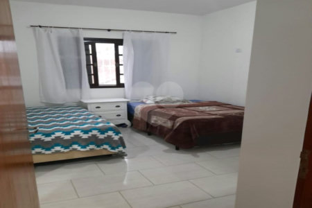 Casa à venda com 4 quartos, sendo 1 suíte, em City Bussocaba, Osasco, SP