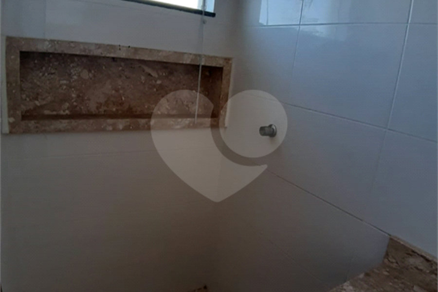 Casa para alugar com 3 quartos, sendo 1 suíte,  no condomínio Villagio DI Maria, São Paulo - SP