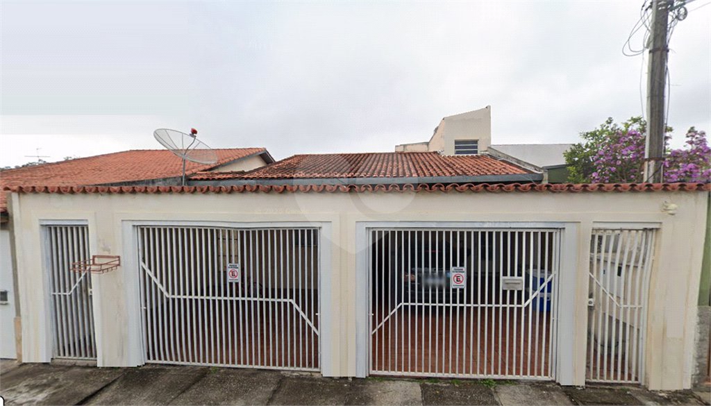 Casa à venda com 4 quartos, sendo 1 suíte,  em Jardim Náutico, Mogi das Cruzes, SP