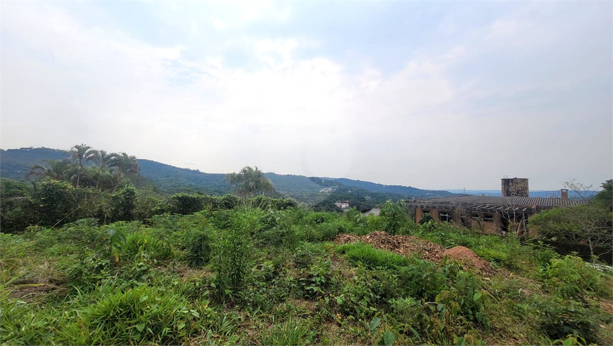 Terreno à venda no condomínio Alpes da Cantareira, Mairiporã - SP