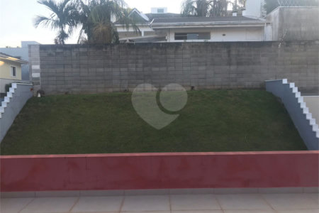 Casa à venda com 3 quartos, sendo 2 suítes,  no condomínio Morada do Bosque, Vinhedo - SP