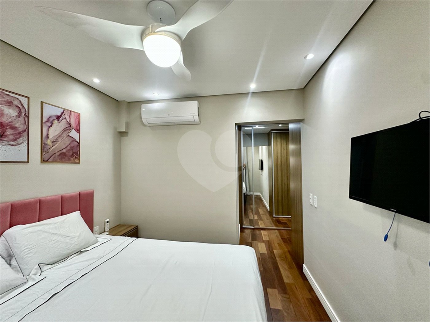 Apartamento à venda com 3 suítes em Vila Monumento, São Paulo, SP