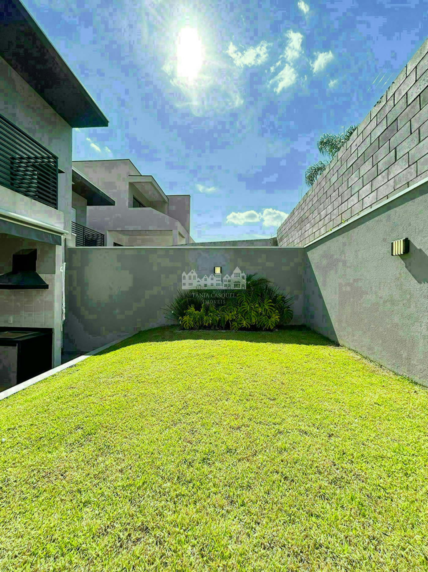 Casa à venda com 3 suítes em Jardim Paulista, Atibaia, SP