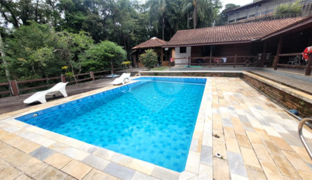 Casa à venda com 3 suítes no condomínio Sausalito, Mairiporã - SP