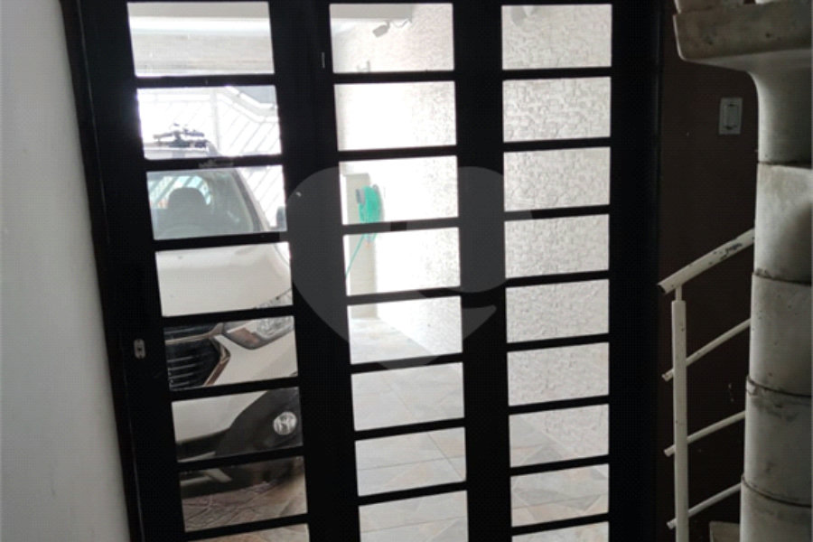 Sobrado à venda com 2 quartos no Brasilândia, São Paulo, SP