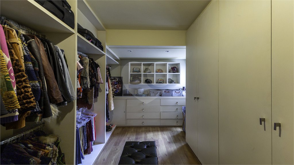 Apartamento para alugar com 1 suíte em Real Parque, São Paulo, SP