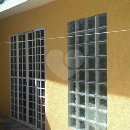 Casa Térrea à venda com 3 quartos em Chora Menino, São Paulo, SP