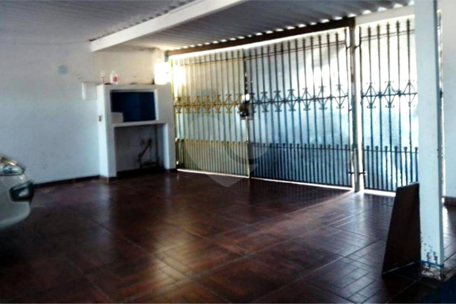 Sobrado à venda com 4 quartos, sendo 1 suíte,  em Tremembé, São Paulo, SP