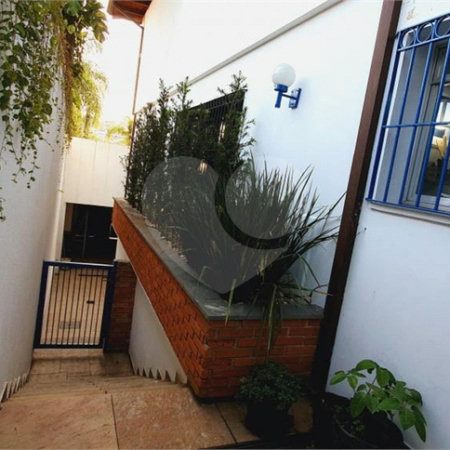 Casa à venda com 5 suítes em Jardim Leonor, São Paulo, SP