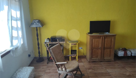 Casa para alugar com 3 quartos, sendo 1 suíte, em Jardim do Lago, Atibaia, SP