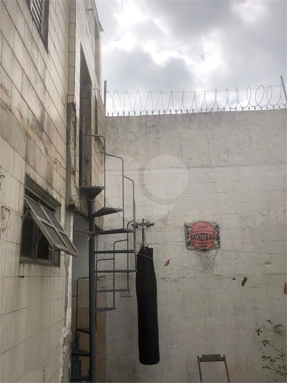 Sobrado à venda com 2 quartos em Artur Alvim, São Paulo, SP