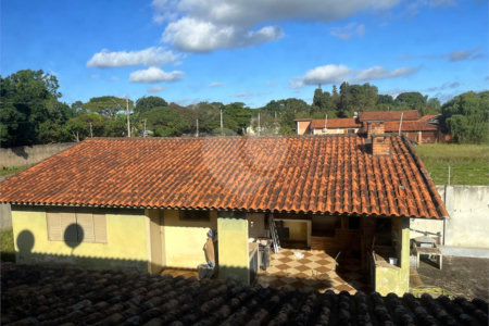 Sobrado à venda com 4 quartos, sendo 1 suíte, em Estância Conceição, Itapetininga, SP