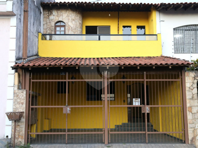 Sobrado à venda ou para alugar com 3 quartos, sendo 1 suíte,  em Jardim Bom Clima, Guarulhos, SP