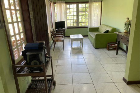 Casa em condomínio à venda com 2 quartos, sendo 1 suíte,  em Portal da Ferradura, Armação dos Búzios, RJ