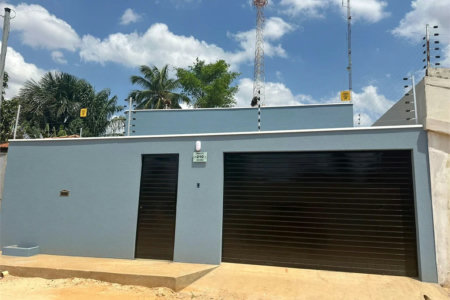 Casa à venda com 4 quartos, sendo 1 suíte, em Bacaba, Balsas, MA
