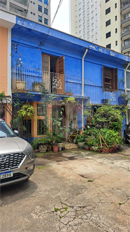 Casa de Vila à venda com 4 quartos, sendo 1 suíte, em Vila Olímpia, São Paulo, SP