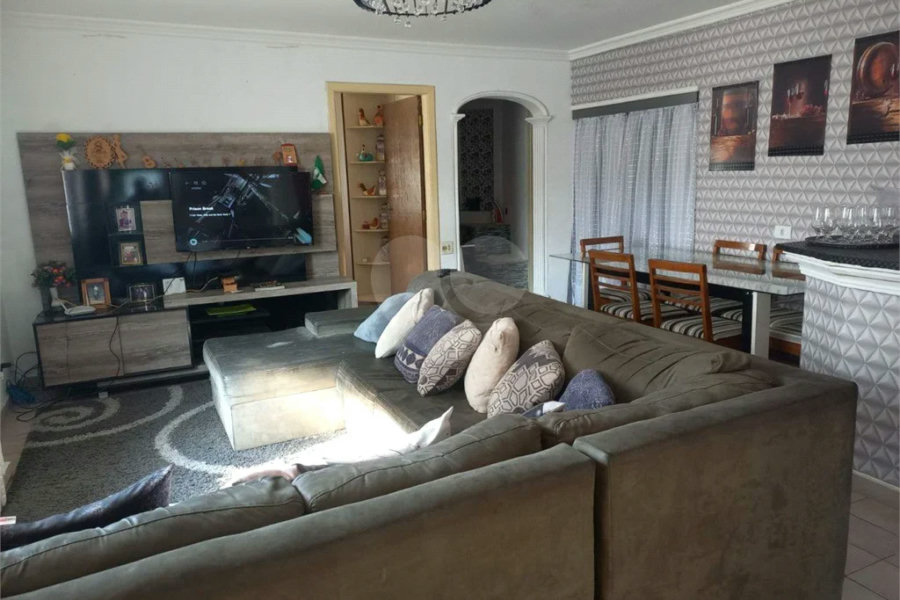 Casa à venda com 3 quartos, sendo 1 suíte, em Vila Campestre, São Paulo, SP