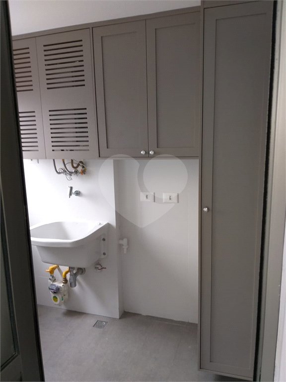 Apartamento à venda com 2 suítes em Lapa, São Paulo, SP