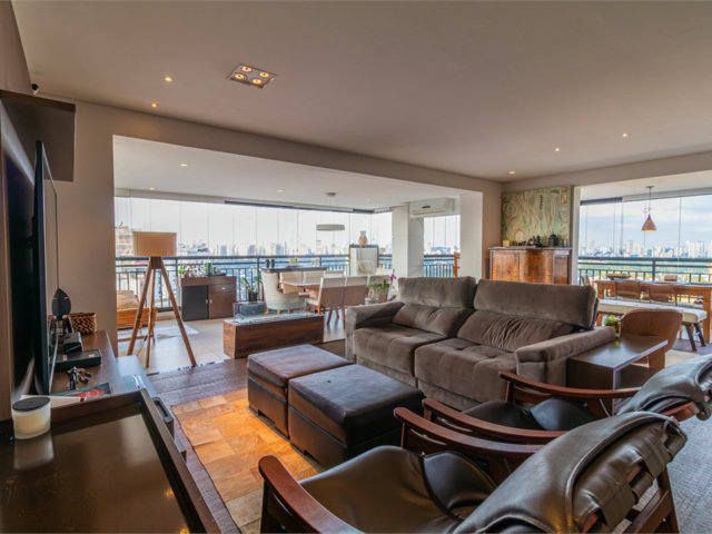 Apartamento à venda com 4 suítes em Alto da Boa Vista, São Paulo, SP