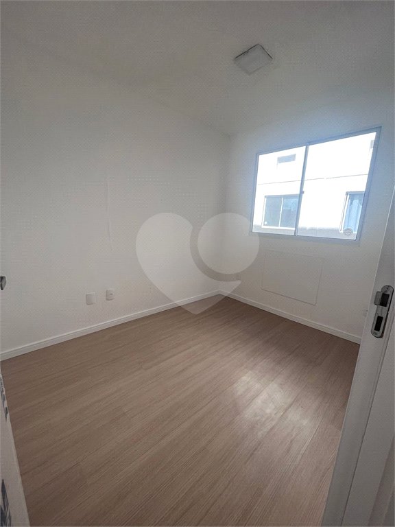 Apartamento à venda com 2 quartos em Guaratiba, Rio de Janeiro, RJ