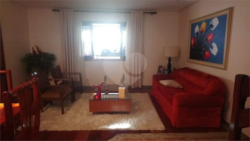 Casa para alugar com 4 quartos, sendo 2 suítes, em Campo Grande, São Paulo, SP