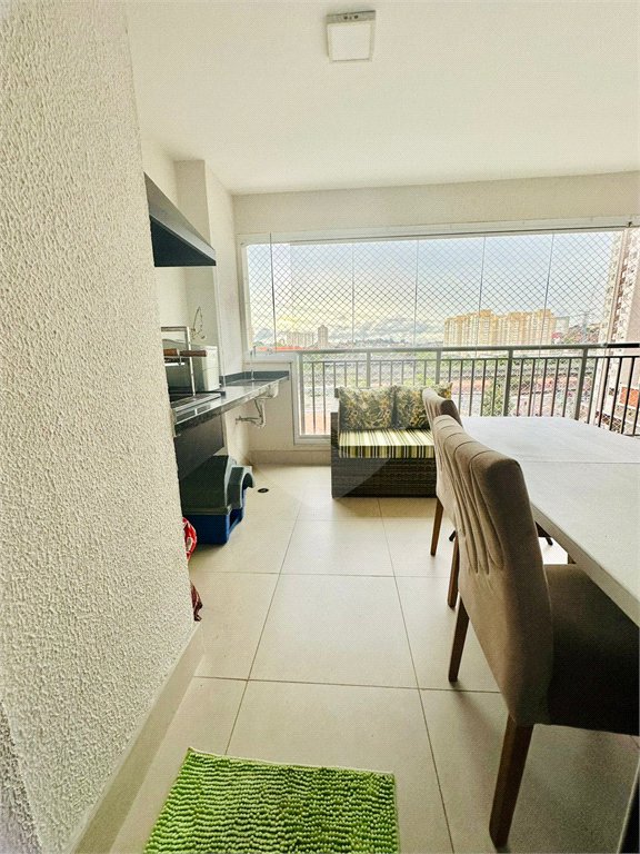 Apartamento à venda com 3 quartos, sendo 1 suíte,  em Vila Andrade, São Paulo, SP