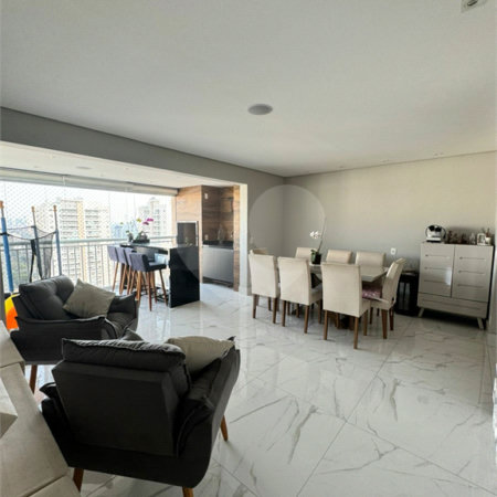 Apartamento à venda com 3 quartos, sendo 1 suíte, no Centro, São Bernardo do Campo, SP