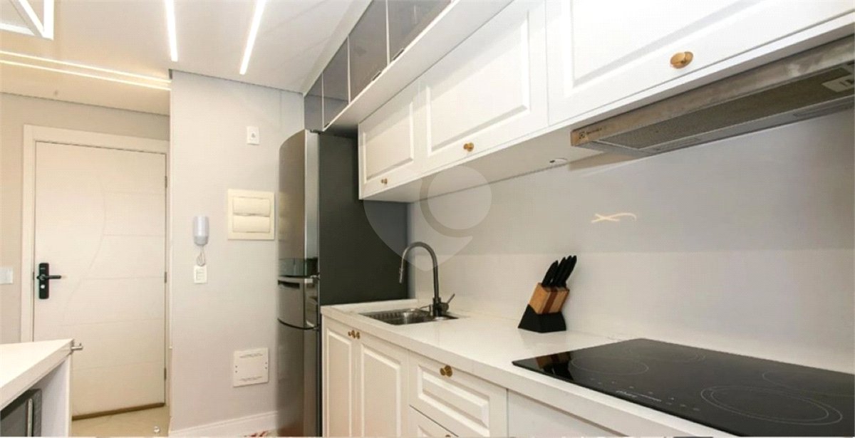 Apartamento à venda com 2 quartos, sendo 1 suíte, em Chácara Seis de Outubro, São Paulo, SP