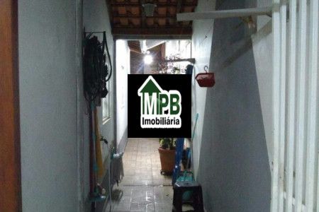 Casa à venda com 4 quartos em Parque das Laranjeiras, Sorocaba, SP