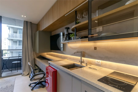 Apartamento com 24m² próximo a avenida Paulista e Metrô Consolação.