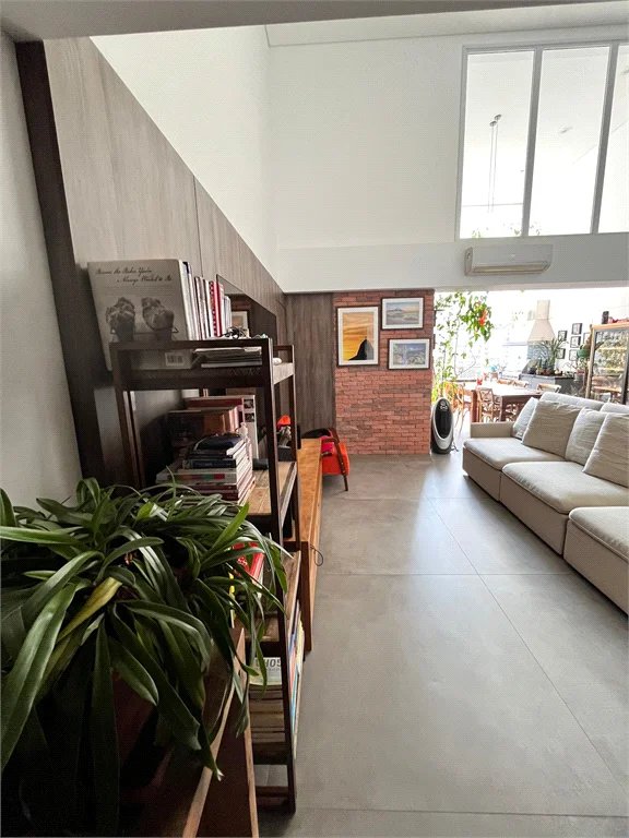 Apartamento à venda com 3 suítes em Vila Andrade, São Paulo, SP