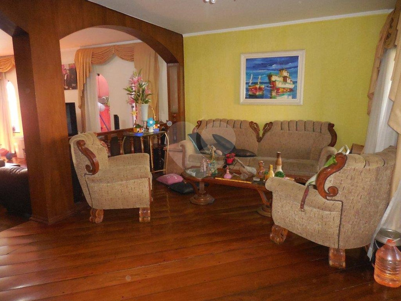 Sobrado à venda com 4 quartos, sendo 3 suítes, em Vila Gustavo, São Paulo, SP