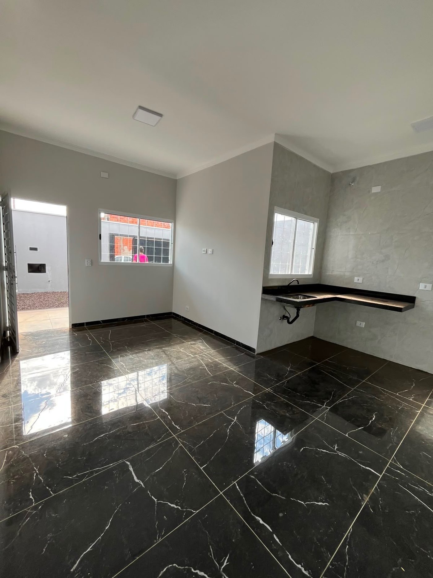Casa à venda com 2 quartos, sendo 1 suíte,  em Nova Tres Lagoas, Três Lagoas, MS