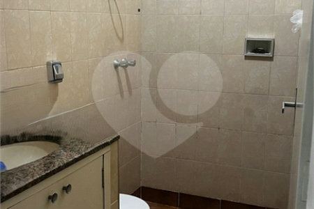 Sobrado à venda com 5 quartos em Campos Elíseos, Ribeirão Preto, SP