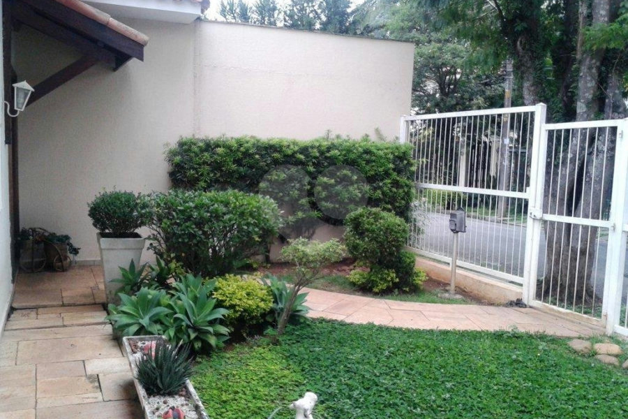 Casa Térrea à venda ou para alugar com 4 suítes em Jardim Floresta, São Paulo, SP