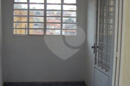 Sobrado à venda com 4 quartos em Parada Inglesa, São Paulo, SP