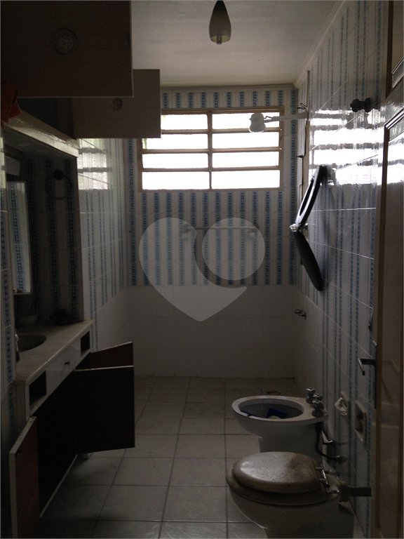 Casa à venda com 4 quartos, sendo 1 suíte,  em Jardim Petrópolis, São Paulo, SP