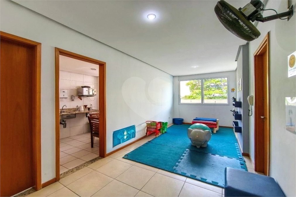 Apartamento à venda com 2 quartos, sendo 1 suíte, em Praça da Bandeira, Rio de Janeiro, RJ