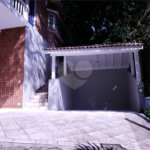 Casa à venda com 2 quartos, sendo 1 suíte, em Cumbari, Mairiporã, SP