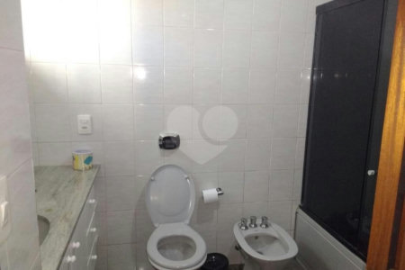 Apartamento à venda com 3 suítes em Aclimação, São Paulo, SP