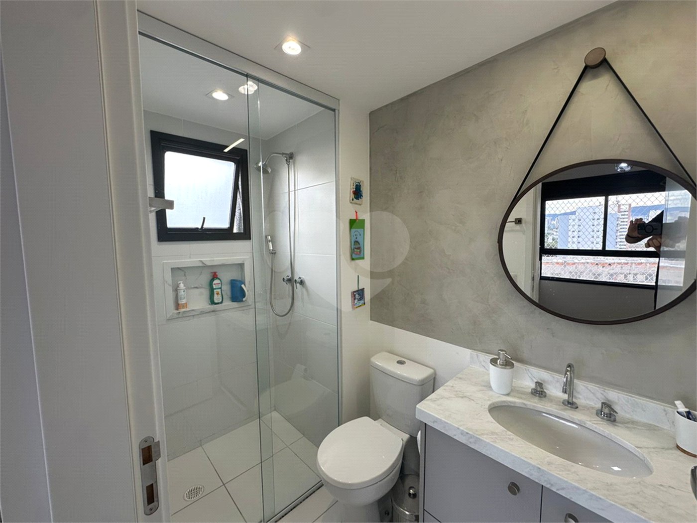 Apartamento à venda com 3 suítes em Vila Romana, São Paulo, SP