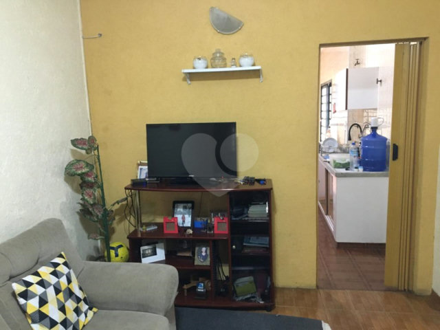 Casa à venda com 2 quartos, sendo 1 suíte,  em Santana, São Paulo, SP
